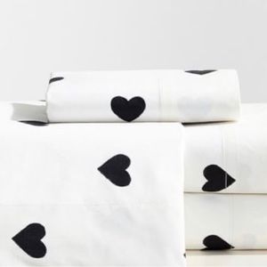Pottery Barn Teen Emily + Merritt Heart Sheet Set